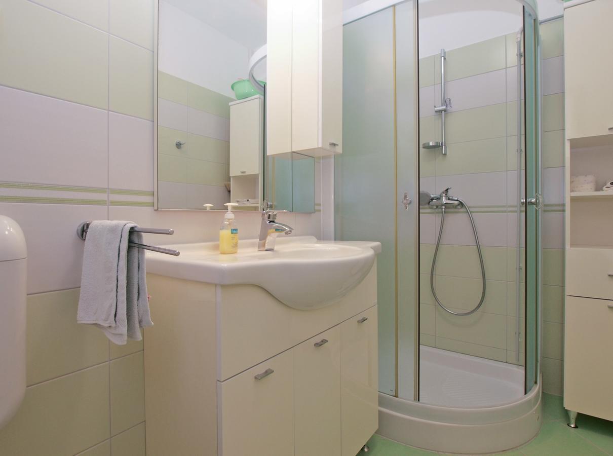 Apartments Ana 1707 Banjole Kültér fotó