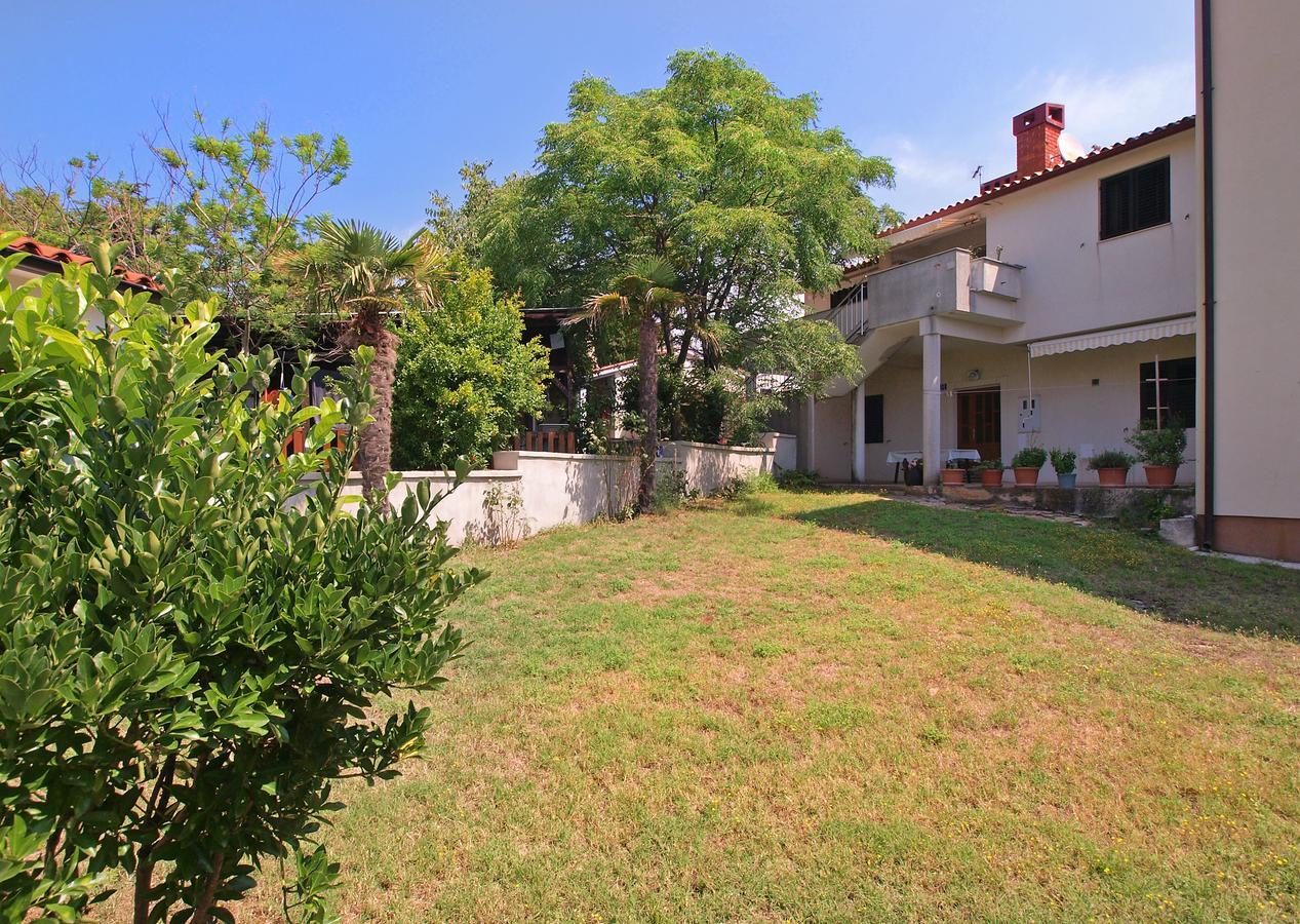 Apartments Ana 1707 Banjole Kültér fotó